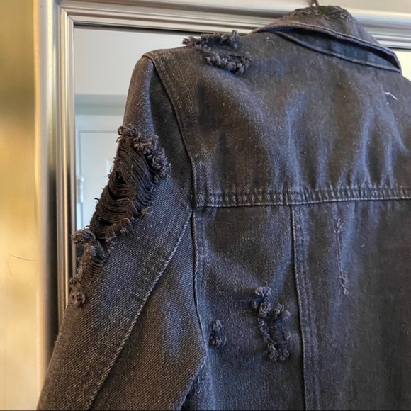 Ripped Black Boyfriend / Oversized Jean Jacket - Picture 5 of 6